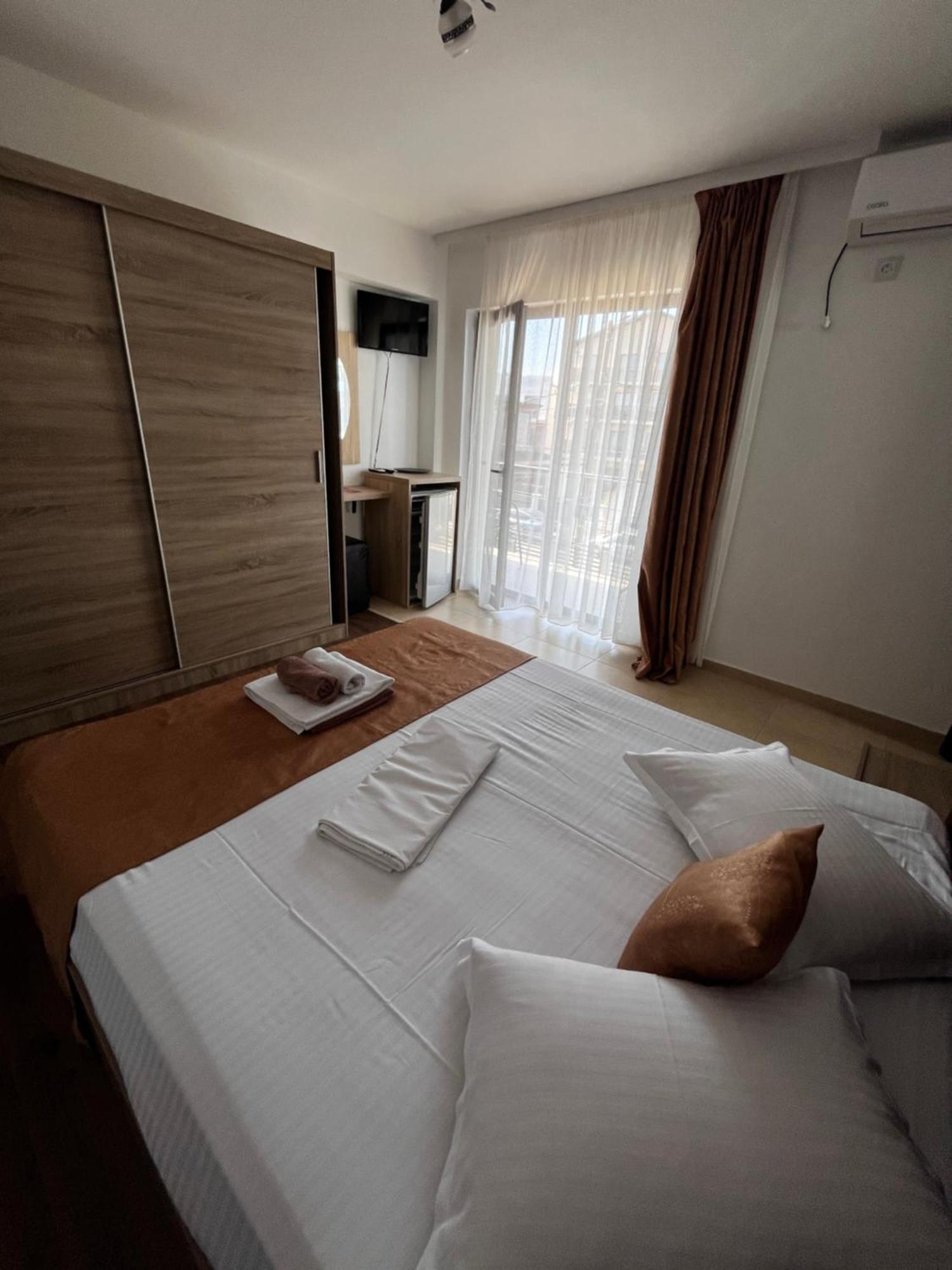 Elegance Hotell Costinesti Eksteriør bilde
