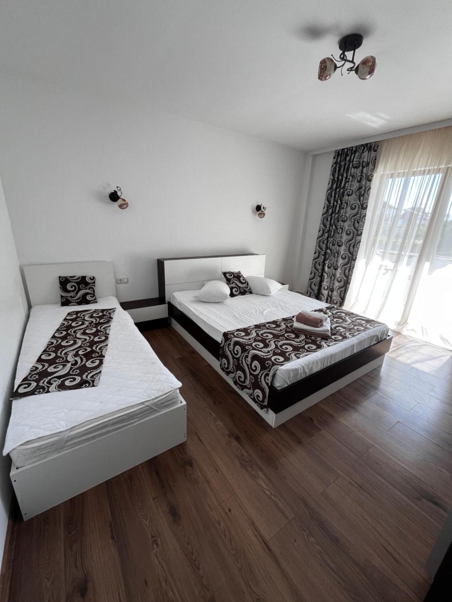 Elegance Hotell Costinesti Eksteriør bilde