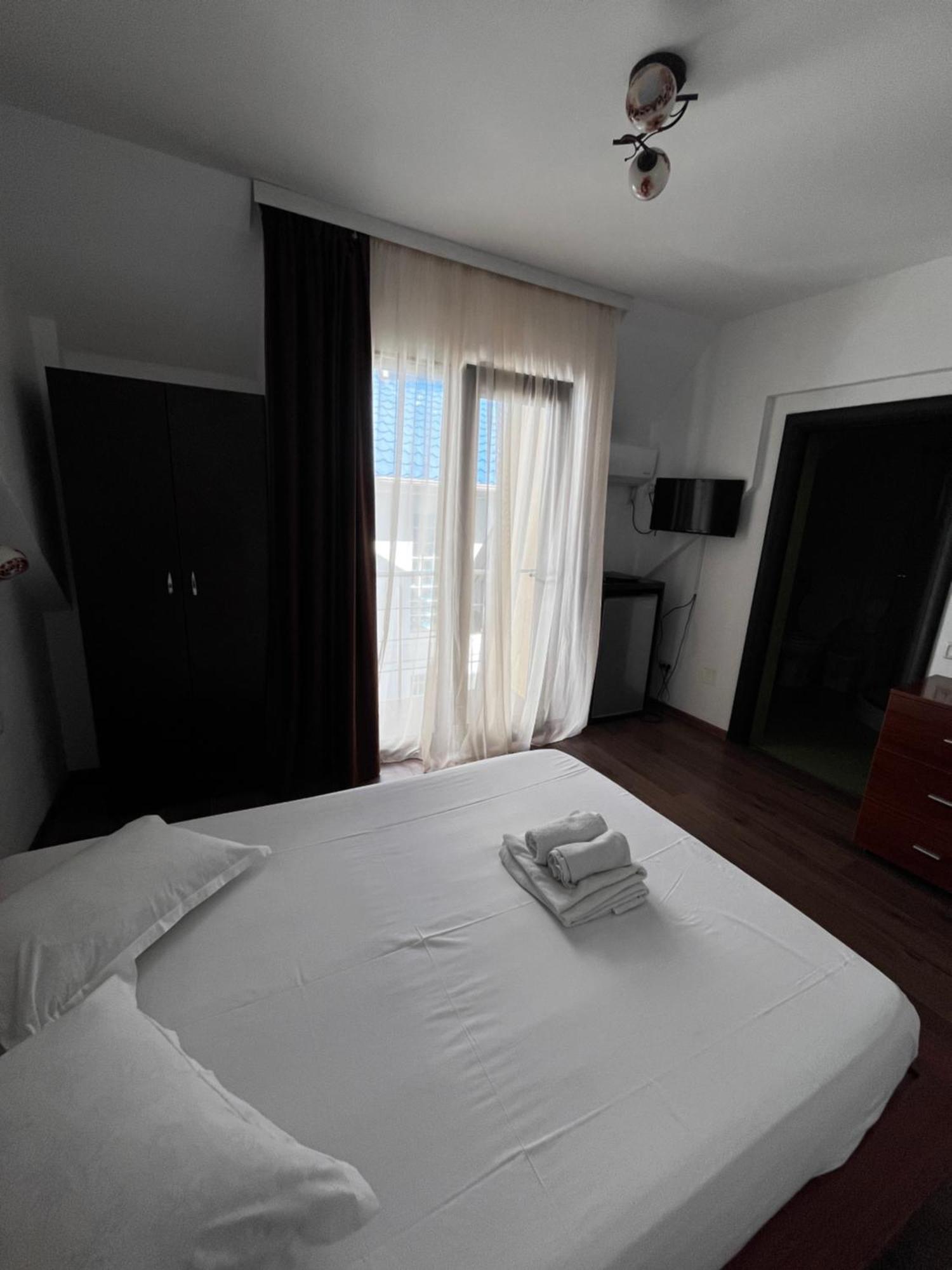 Elegance Hotell Costinesti Eksteriør bilde