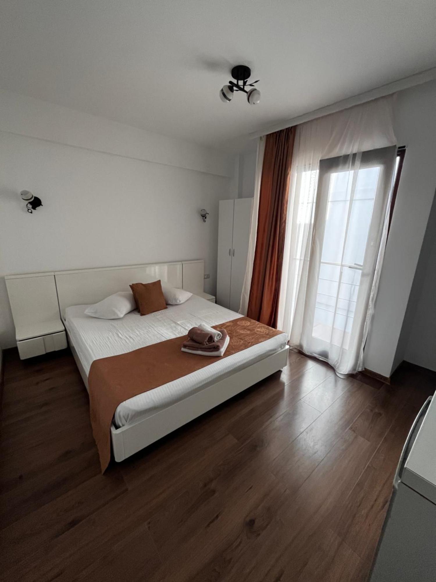 Elegance Hotell Costinesti Eksteriør bilde